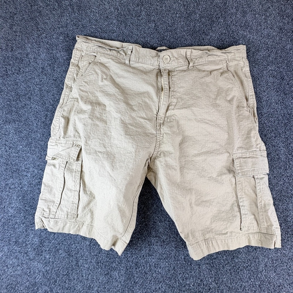 Rugged Trail Cargo Shorts Mens 36x6 Beige Ripstop Stretch Outdoor Utility Hiking
